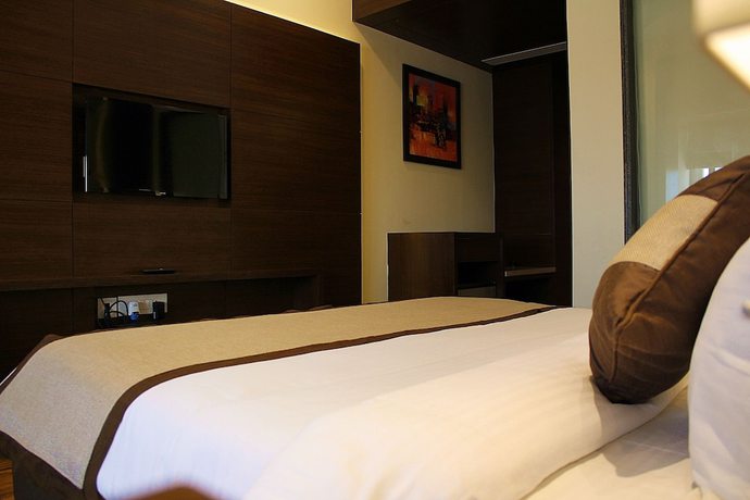 Imagen de la habitación del Hotel Lilac. Foto 18