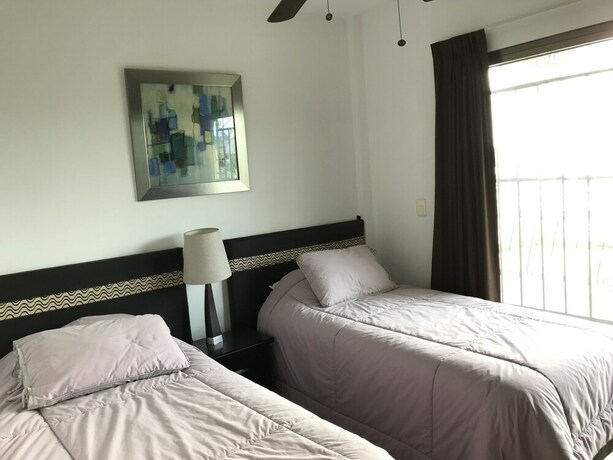 Imagen de la habitación del Hotel Lilas Del Mar. Foto 30