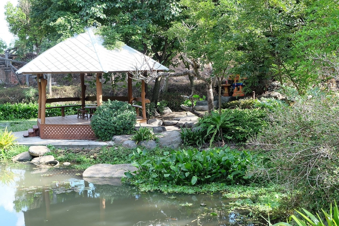 Imagen de los exteriores del Hotel Lilawalai Resort. Foto 15