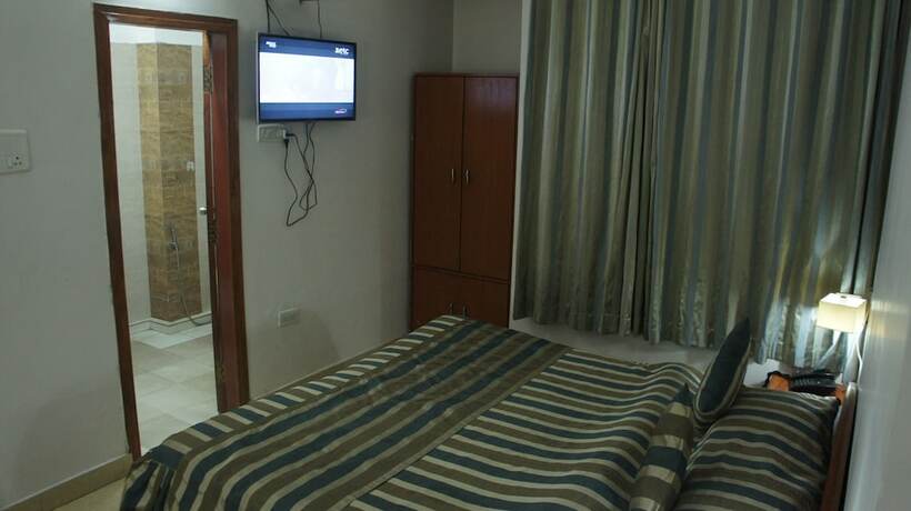 Imagen general del Hotel Lilawati Grand. Foto 7