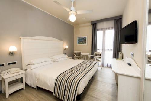 Imagen de la habitación del Hotel Liliana Diano Marina. Foto 4