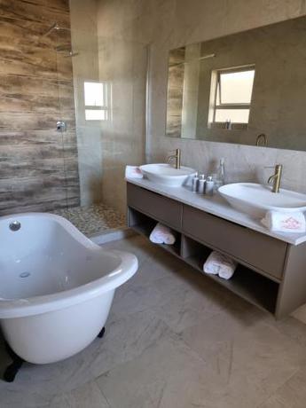 Imagen de la habitación del Hotel Lilitha Boutique-East London. Foto 19
