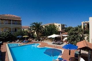 Imagen de la piscina del Hotel Lilium, Aghia Marina. Foto 7