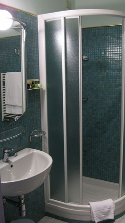 Imagen de la habitación del Hotel Lilium Boutique. Foto 7