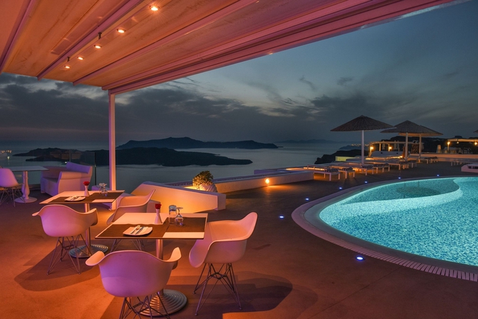 Imagen del bar/restaurante del Hotel Lilium, Fira. Foto 5