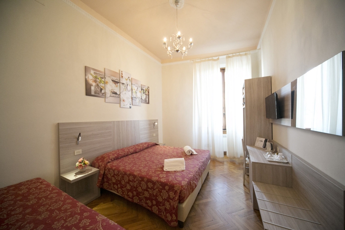 Imagen de la habitación del Hotel Lilium, Florencia. Foto 7