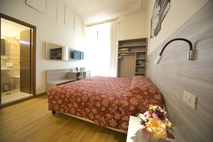 Imagen de la habitación del Hotel Lilium, Florencia. Foto 10