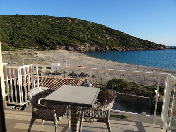 Imagen de los exteriores del Hotel Lilium Maris, Tizzano. Foto 10