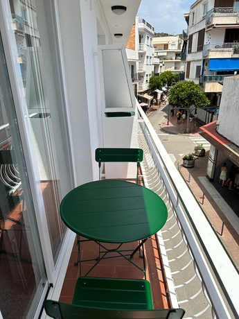 Imagen de la habitación del Hotel L\'illa. Foto 3