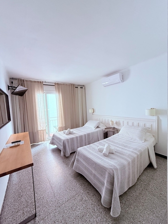 Imagen de la habitación del Hotel L\'illa. Foto 5