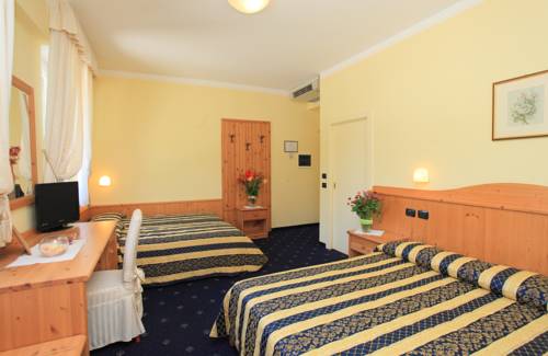Imagen de la habitación del Hotel Lill&agrave;. Foto 5