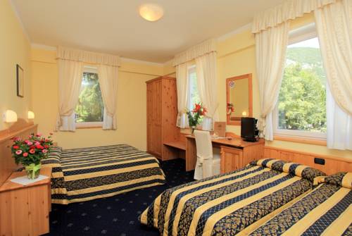 Imagen de la habitación del Hotel Lill&agrave;. Foto 8