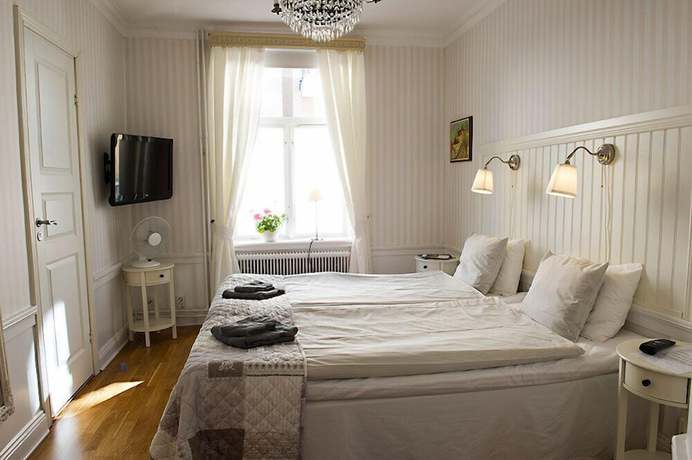 Imagen de la habitación del Hotel Lillalet. Foto 8