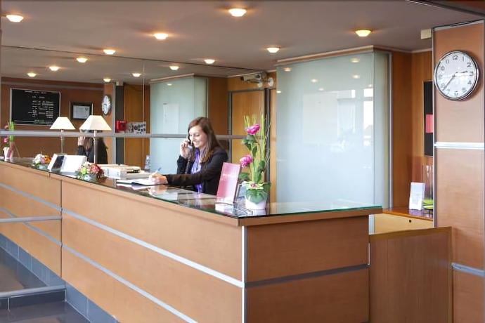 Imagen de los interiores del Hotel Lille Europe. Foto 19