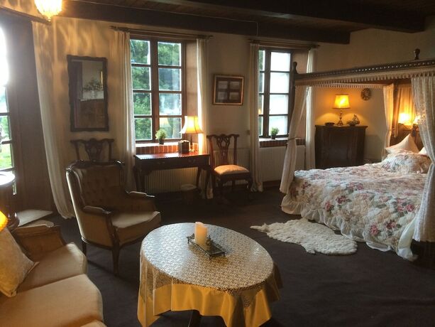 Imagen de la habitación del Hotel Lille Restrup Hovedgaard. Foto 17