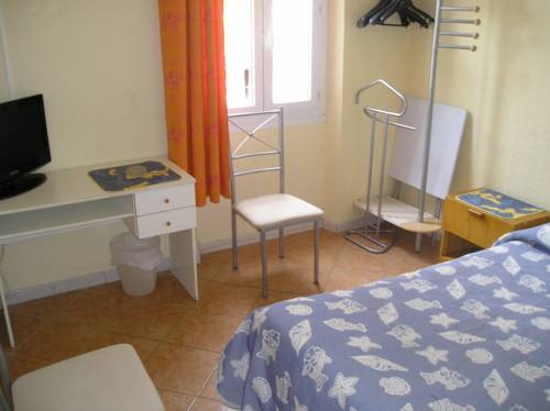 Imagen de la habitación del Hotel L'ilot Fleuri. Foto 13