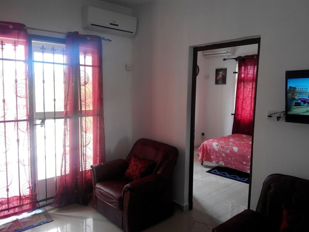 Imagen de los interiores del Hotel Lilvilla. Foto 10