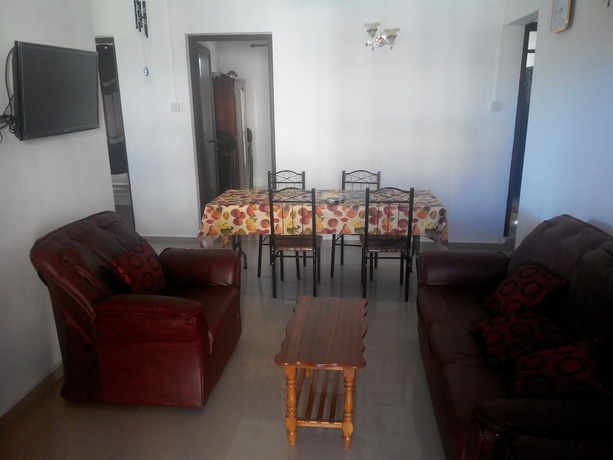Imagen de los interiores del Hotel Lilvilla. Foto 11
