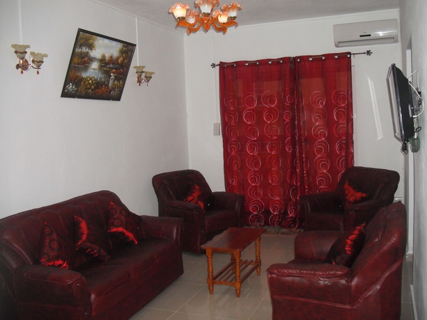 Imagen de los interiores del Hotel Lilvilla. Foto 13
