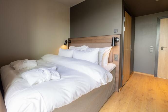 Imagen general del Hotel Lily Country Club. Foto 2