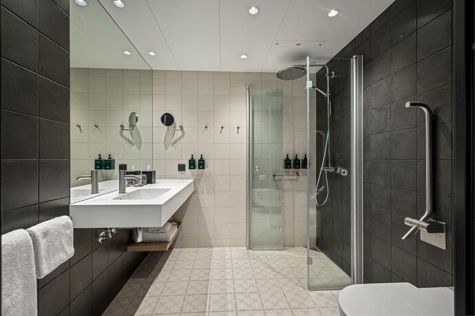 Imagen general del Hotel Lily Country Club. Foto 11