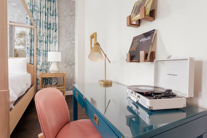 Imagen general del Hotel Lily Hall. Foto 4
