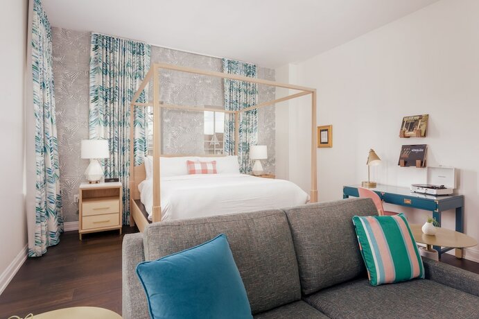 Imagen general del Hotel Lily Hall. Foto 7