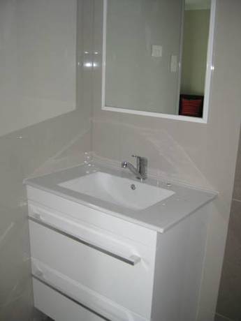 Imagen de la habitación del Hotel Lily Lagoon Resort. Foto 3