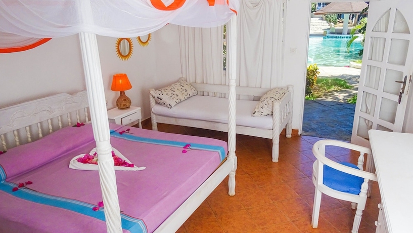 Imagen de la habitación del Hotel Lily Palm Resort. Foto 7