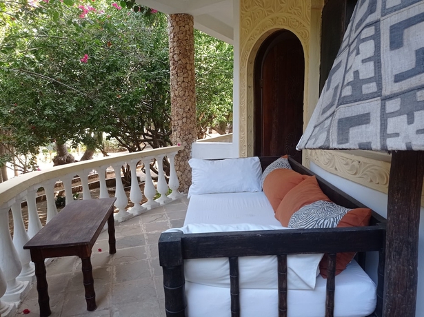 Imagen de la habitación del Hotel Lily Palm Resort. Foto 13