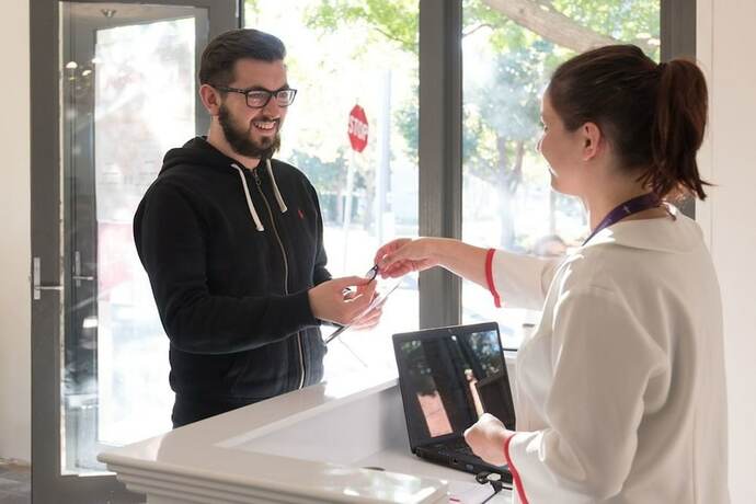 Imagen general del Hotel Lily Sands Inn. Foto 6