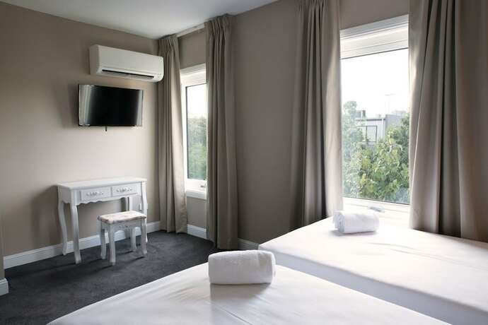 Imagen general del Hotel Lily Sands Inn. Foto 1