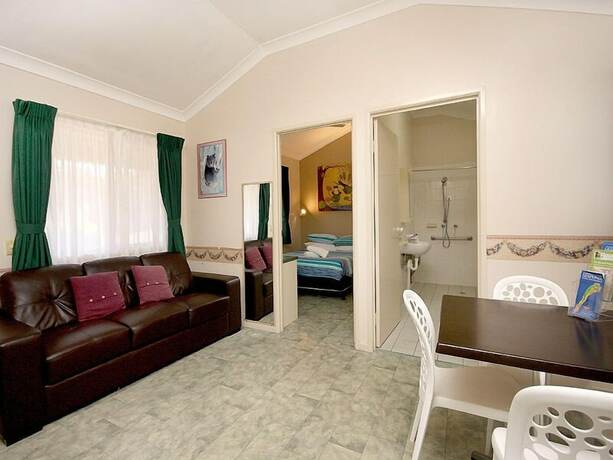 Imagen general del Hotel Lilyponds Holiday Park. Foto 9