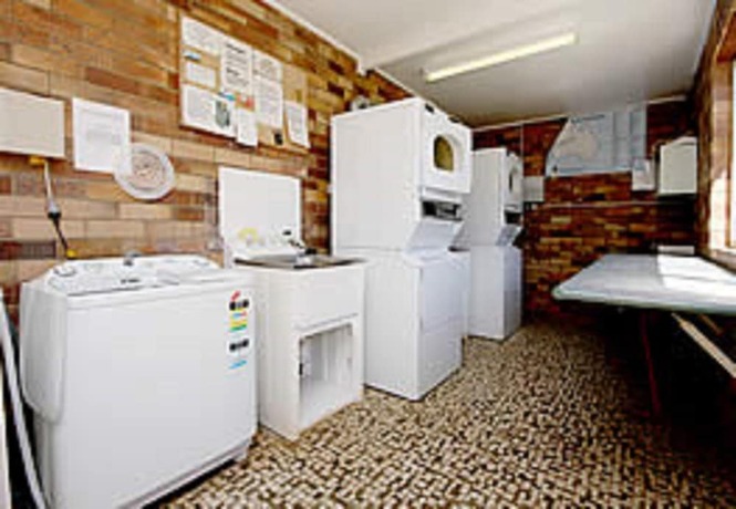 Imagen de la habitación del Hotel Lilyponds Holiday Park. Foto 11