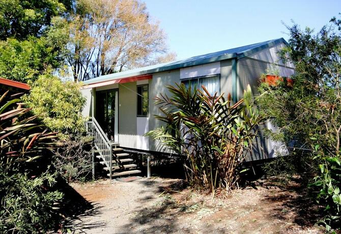 Imagen de la habitación del Hotel Lilyponds Holiday Park. Foto 14