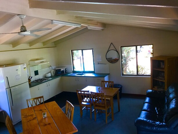 Imagen de la habitación del Hotel Lilyponds Holiday Park. Foto 19