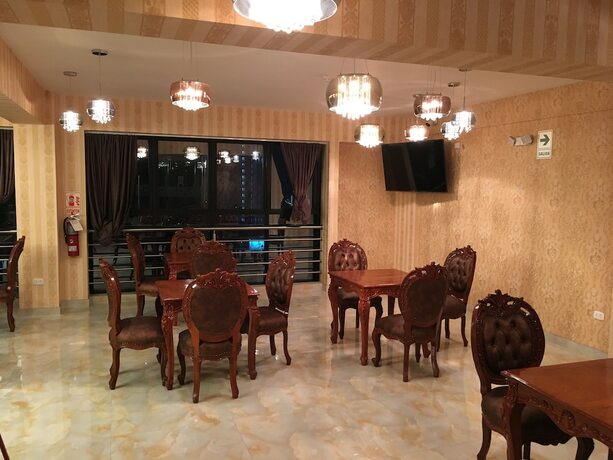 Imagen del bar/restaurante del Hotel Lima Central Design Spa And Club. Foto 9