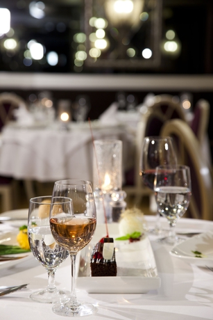 Imagen del bar/restaurante del Hotel Limak Eurasia Luxury. Foto 5