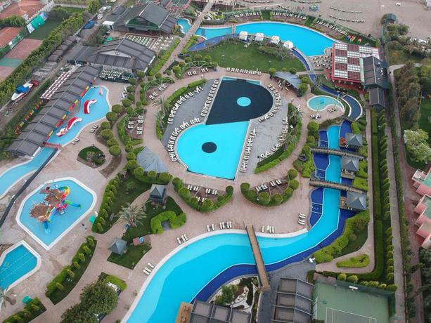 Imagen general del Hotel Limak Lara De Luxe - All Inclusive. Foto 13