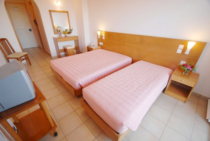 Imagen general del Hotel Limanaki Hotel. Foto 3