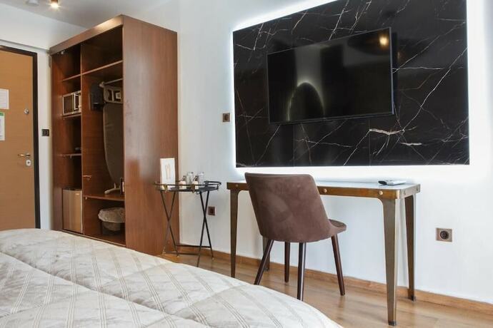Imagen general del Hotel Limani Comfort Rooms. Foto 1