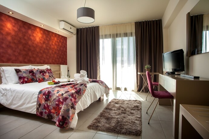 Imagen general del Hotel Limani Comfort Rooms. Foto 2