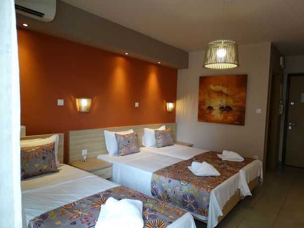 Imagen general del Hotel Limani Comfort Rooms. Foto 7