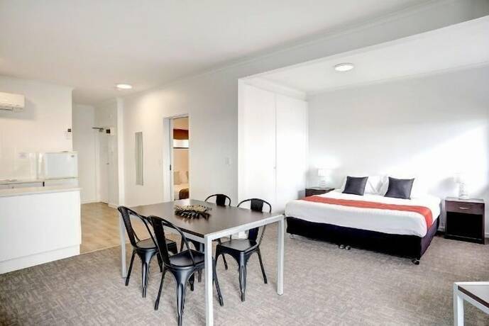 Imagen de la habitación del Hotel Limani Motel. Foto 15