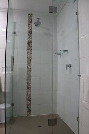 Imagen de la habitación del Hotel Limani Motel. Foto 26