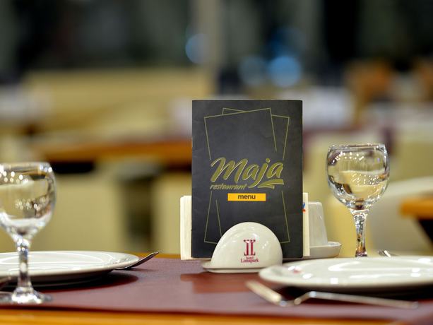 Imagen de los interiores del Hotel Limapark. Foto 13