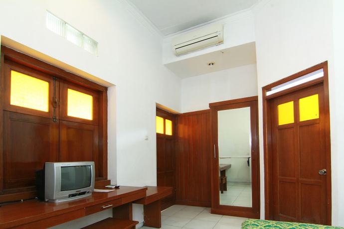 Imagen de la habitación del Hotel Limaran. Foto 14