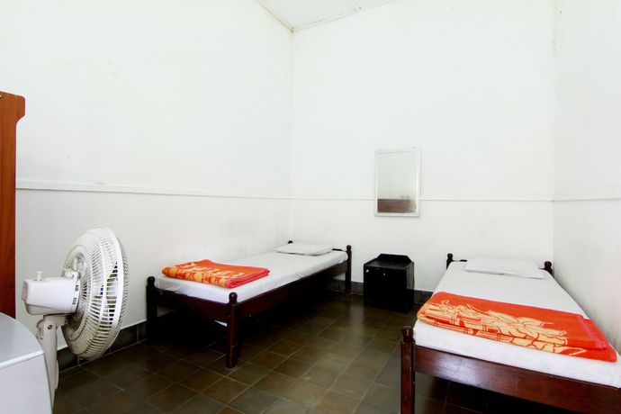 Imagen de la habitación del Hotel Limaran. Foto 17
