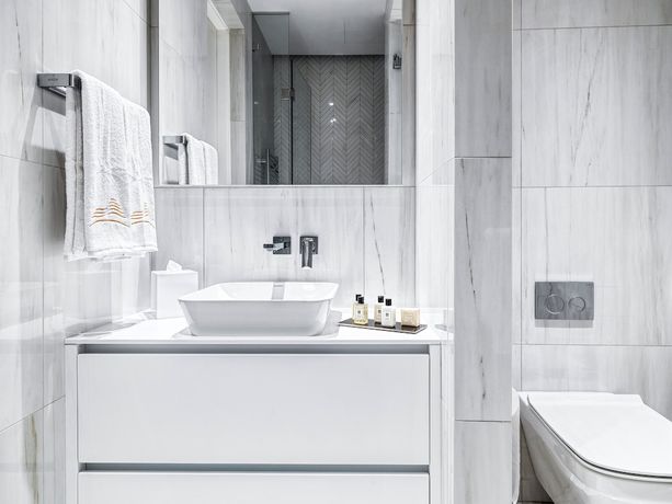 Imagen de la habitación del Hotel Limassol Del Mar. Foto 10