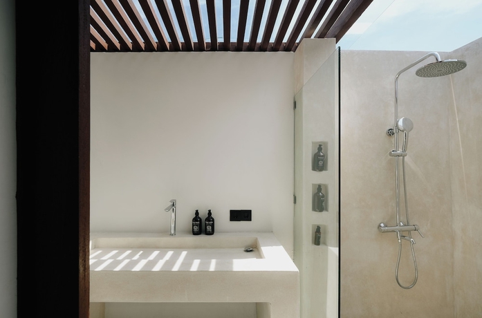 Imagen de la habitación del Hotel Limbo Lux Bungalows. Foto 9